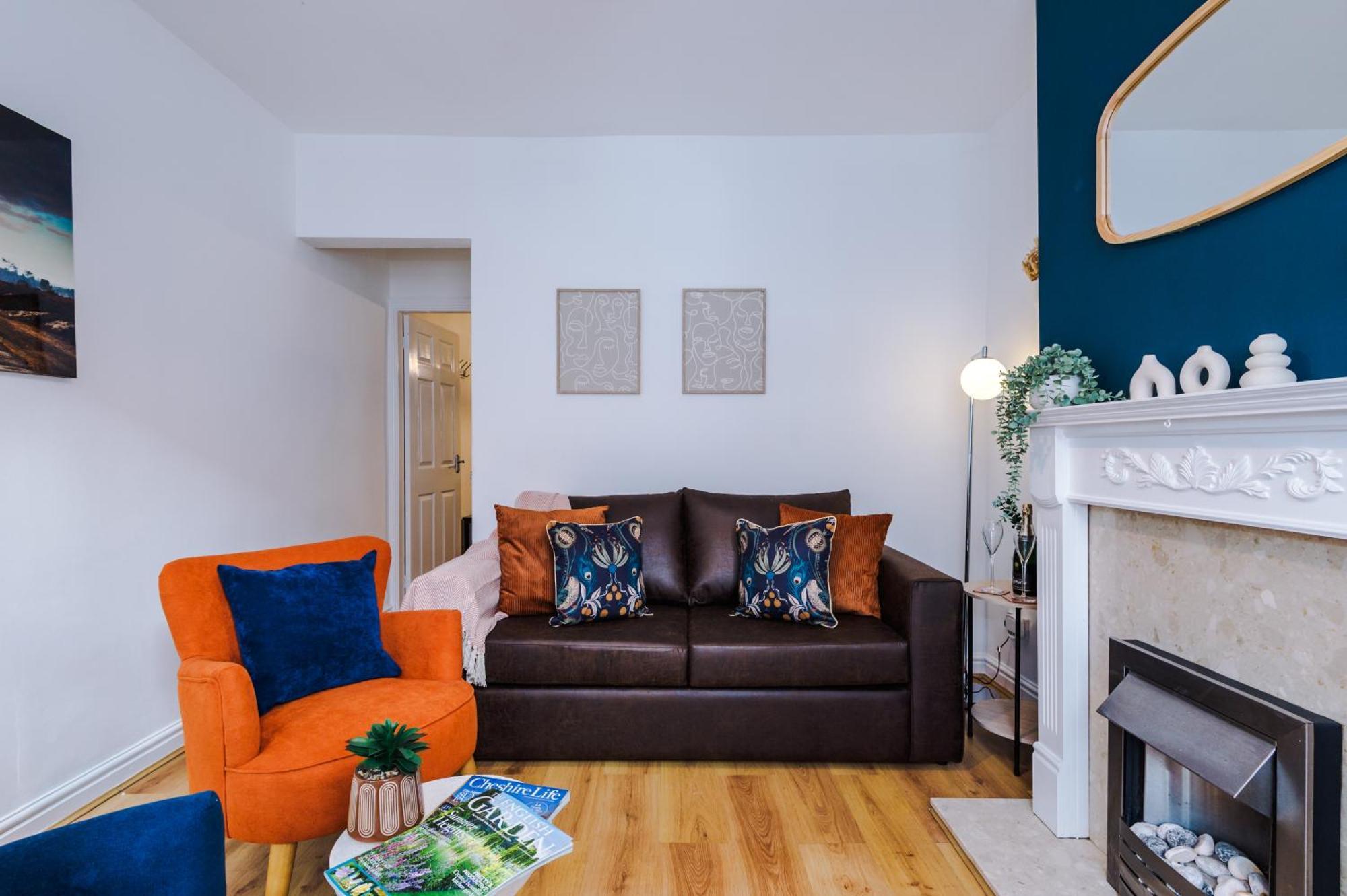 New! Spacious 2-Bed Home In Chester City-Centre By 53 Degrees Property, Ideal For Couples & Small Groups, Great Location - Sleeps 5 מראה חיצוני תמונה